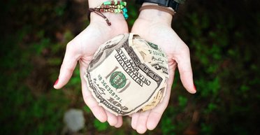 Рыба вместо удочки. Что не так с кредитом американского Эксимбанка для Украины