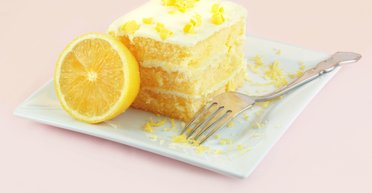 Лимонные пирожные: классический рецепт вкусного десерта