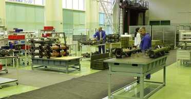 Взрывы под Москвой: неизвестный дрон атаковал завод по производству "Искандеров", — СМИ (видео)