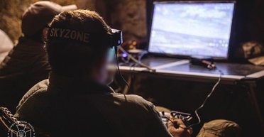 Згоріли дотла: Бутусов розкрив наслідки атаки дронів на авіабази РФ