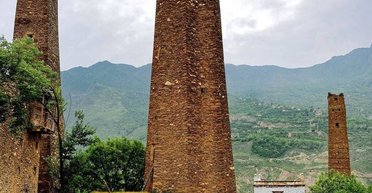 Секреты древних цивилизаций: кто и зачем построил таинственные Гималайские башни (фото)