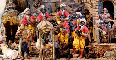 Южные страсти. Неаполь на Рождество поет и играет