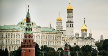 Осталось восемь месяцев: на Банковой сделали новый прогноз по распаду России (видео)