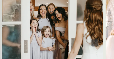 Супервирусный тренд: подруга показала "странный" танец ради невесты на свадьбе (видео)