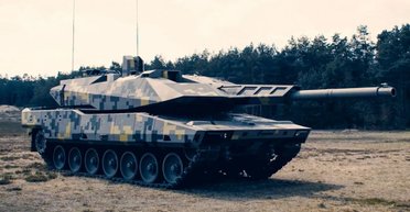 Україна хоче налагодити виробництво танків Panther і дронів Bayraktar, — WSJ