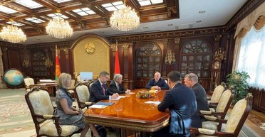 США снимают часть санкций с Беларуси: Минск в ответ помилует 250 политзаключенных