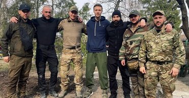 "Не знаю, готов ли убивать". Макс Барских рассказал Rolling Stone, как спас свою семью из Херсона