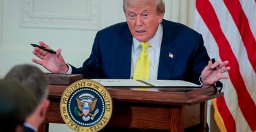 "Їздив 3,5 роки": Трамп розповів, чому Зеленського не покликали на Аляску