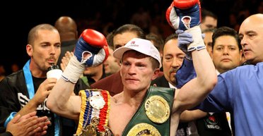 В Британии найден мертвым легендарный боксер Рики Хаттон