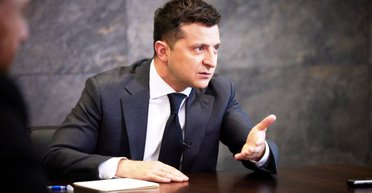 Президент Зеленский и "стрелок" Бутусов. Почему нельзя заставить себя уважать с помощью ГБР