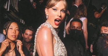 PETA розкритикувала Тейлор Свіфт та її бойфренда за відвідування зоопарку