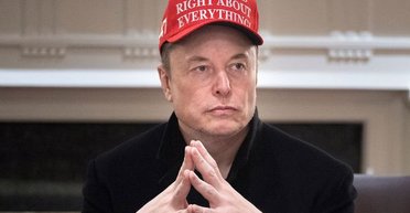 Впервые с ноября: состояние Илона Маска упало ниже 300 млрд долларов, — Bloomberg