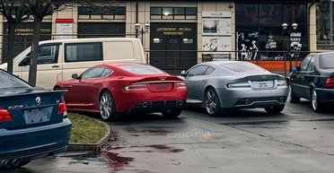 Эксклюзивные капсулы времени: в Украину привезли коллекционные британские суперкары (фото)