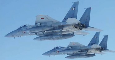 Уперше за 66 років: японські винищувачі випустили ракети по російському Іл-38