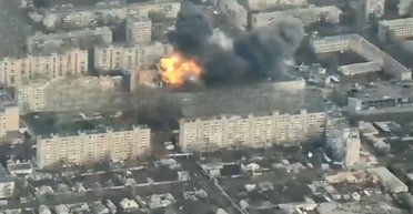 Впервые с 60 км: Су-27 ВСУ сбросил бомбу на командный пункт полка РФ в Лисичанске (видео)