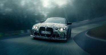 Спорткар для семьи: новый заряженный универсал BMW показали на первых фото