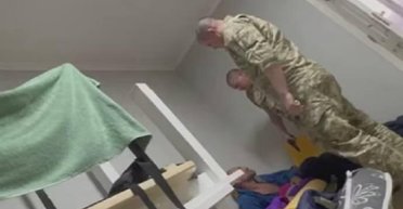 В военкомате на Львовщине избили мужчину из Харькова: ГБР открыло производство (видео)