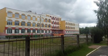 14-летняя девочка расстреляла одноклассников в Брянске: есть жертвы (фото, видео)