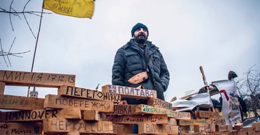 Что будет с Майданом, или почему художник Борис Егиазарян перестал писать картины