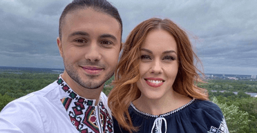 Начался суд по иску Тараса Тополи о разводе с женой (фото)