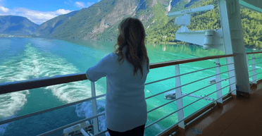 Можна отримати безкоштовно: жінка назвала 3 послуги на круїзах, про які мало хто знає