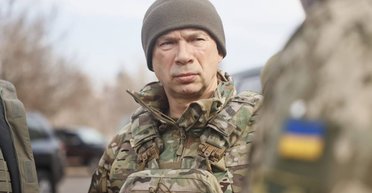 "Под нашим контролем": ситуация на фронте сложная, но активность ВС РФ снизилась, — Сырский