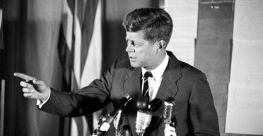 Власти США планировали теракты против своих граждан: ЦРУ рассекретило "Операцию Нортвудс"