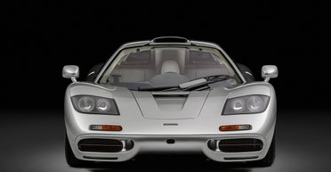 Замена стекла за $33 000: культовый суперкар McLaren шокировал стоимостью ремонта (видео)