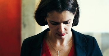 Донбасс и абрикосы. Любовь Якимчук об украинском Луганске и фагоцитах в "серой зоне"