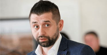 Западные СМИ разгоняют фейки, ситуация на Донбассе точно как весной 2021 года, — Арахамия