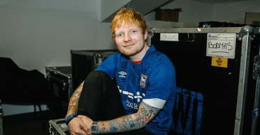 "Я был на стадии ожирения": Эд Ширан рассказал, как набрал лишних 25 килограмм (фото)