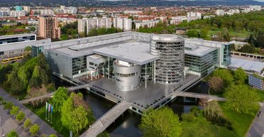 Volkswagen впервые за почти 90 лет закрывает завод в Германии — причина известна