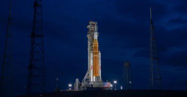 Історичний політ до Місяця: чому у місії NASA "Артеміда-2" є кілька днів для запуску