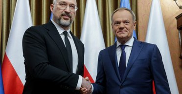 "Не удалось с первого раза": Украина и Польша не договорились о транзите зерна (видео)