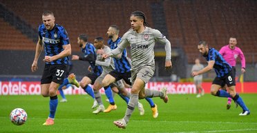 "Шахтер" остановил "Интер" и вышел в Лигу Европы (фото)