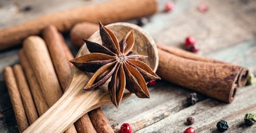 Диетологи назвали специи, которые помогут снизить высокий уровень холестерина