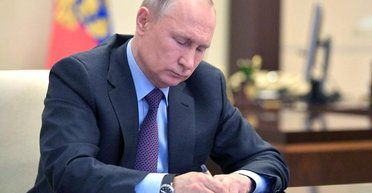 Существует как минимум два: ИИ показал всех двойников Путина (фото)