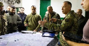 Буданов тоже там: Сырский побывал на Покровском направлении и опроверг окружение города