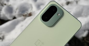 Смартфон среднего класса, который стоит купить 2026 году: какую модель советует эксперт (фото)