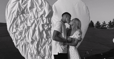 Блогерка-мільйонниця Квіткова виходить заміж за футболіста "Динамо" (фото)