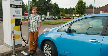 Не нужно вытирать Донбассу сопли, но и растоптать его нельзя, — Александр Кравцов, автомайдановец