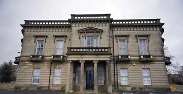 "Зло везде": мужчина после посещения заброшенной больницы сделал ужасную находку (фото)