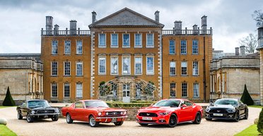 Американская легенда: Ford Mustang празднует 60-летний юбилей (фото)