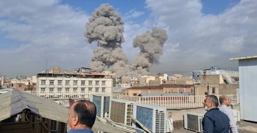 Воздушные удары и расчет США на поддержку антиправительственных сил: как рассматривают в Украине операцию против Ирана