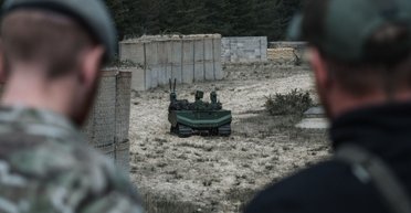 Учились на войне в Украине: в Британии испытали наземный дрон GEREON (фото)