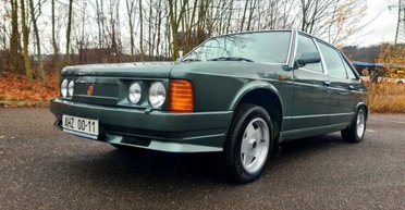 Чешский люкс: редчайший лимузин Tatra 90-х продают по цене "Гелендвагена" (фото)