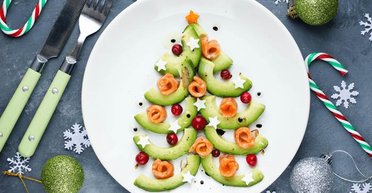 Смачна новорічна ялинка 2024: святкова подача страв