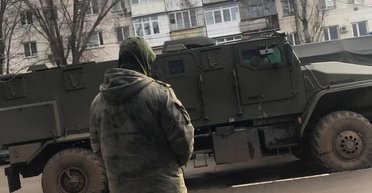 Из-за больших потерь: ВС РФ регулярно прибывают на поездах в Крым, — "Атеш" (фото)