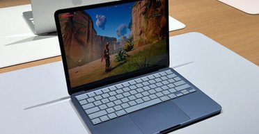 Бюджетный ноутбук втрое дешевле MacBook Neo: какую альтернативу рекомендует эксперт (видео)