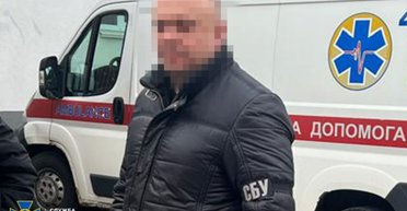 Присвоил 6 млн грн: чиновник КГГА разворовывал деньги, предназначенные для карет скорой помощи